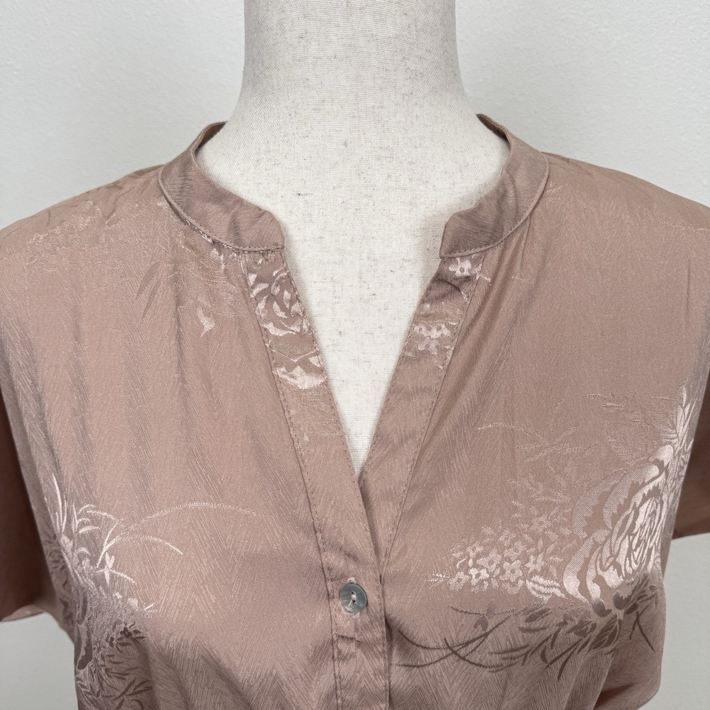 Unbranded Asian Print Floral Satin Top Womens Medium Beige Fairy Whimsy Feminine - Picture 5 of 16